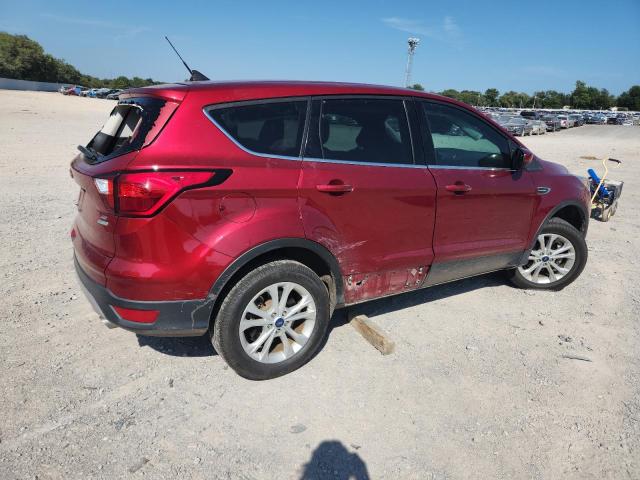 1FMCU0GD4KUB01561 - 2019 FORD ESCAPE SE RED photo 3