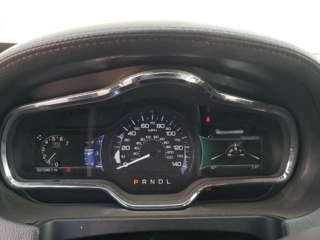 2LMHJ5NK0HBL01630 - 2017 LINCOLN MKT BLACK photo 9