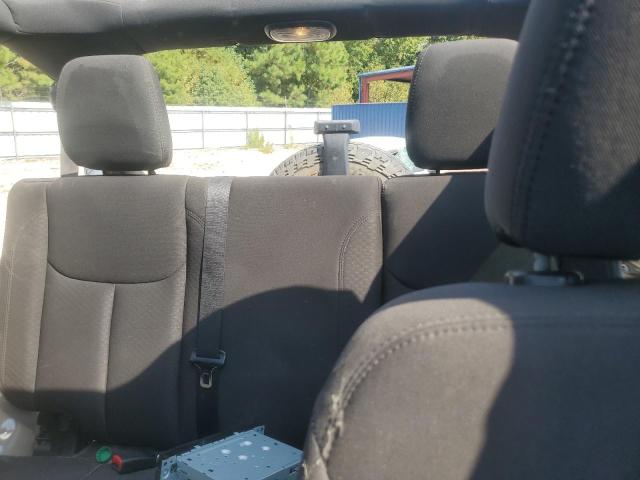 1C4HJWDG1GL285066 - 2016 JEEP WRANGLER U SPORT 米色 照片 10