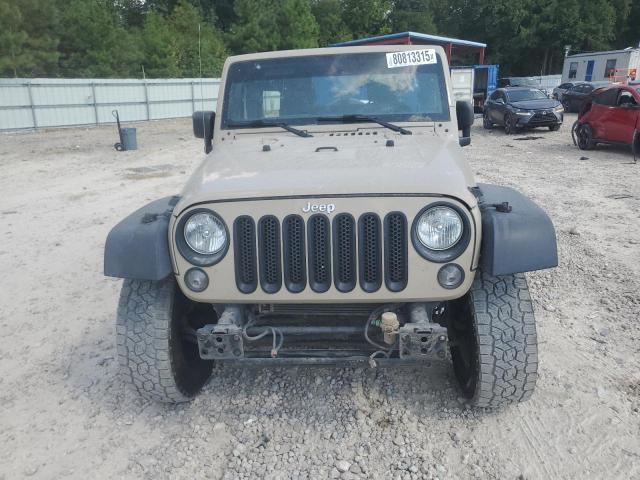 1C4HJWDG1GL285066 - 2016 JEEP WRANGLER U SPORT 米色 照片 5