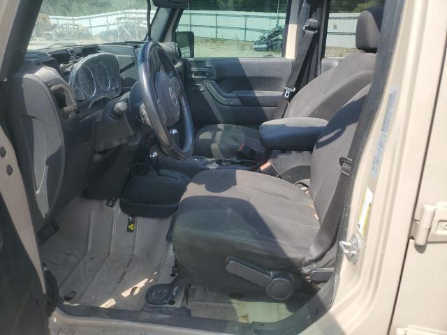 1C4HJWDG1GL285066 - 2016 JEEP WRANGLER U SPORT 米色 照片 7