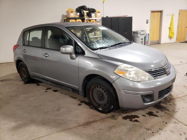 3N1BC13EX9L354186 - 2009 NISSAN VERSA S GRAY photo 4