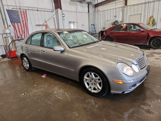 WDBUF82J25X175951 - 2005 MERCEDES-BENZ E 320 4MATIC TAN photo 4
