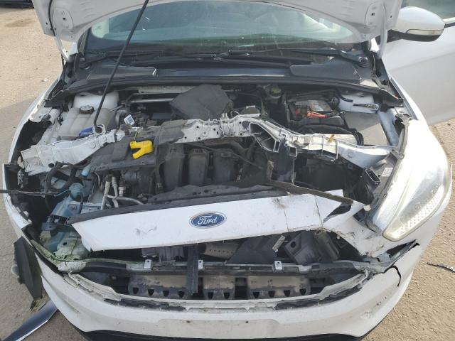 1FADP3F24FL307885 - 2015 FORD FOCUS SE WHITE photo 11