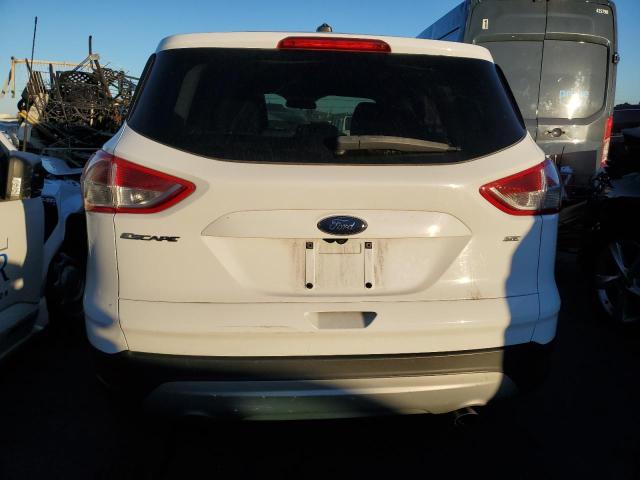 1FMCU0G74GUB60854 - 2016 FORD ESCAPE SE WHITE photo 6