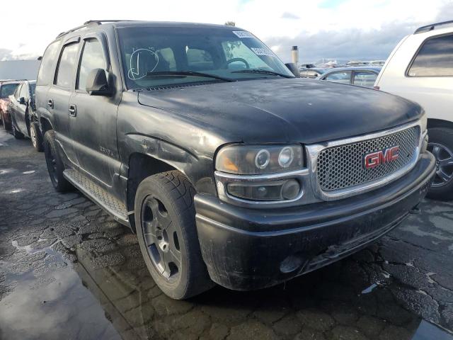 1GKEK63U42J120094 - 2002 GMC DENALI BLACK photo 4