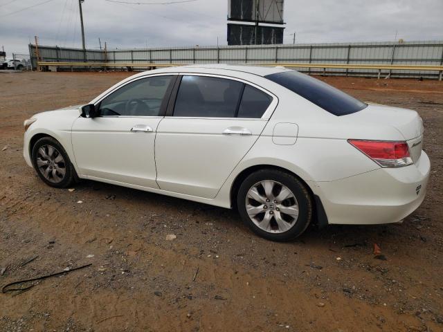 1HGCP3F87AA026910 - 2010 HONDA ACCORD EXL WHITE photo 2