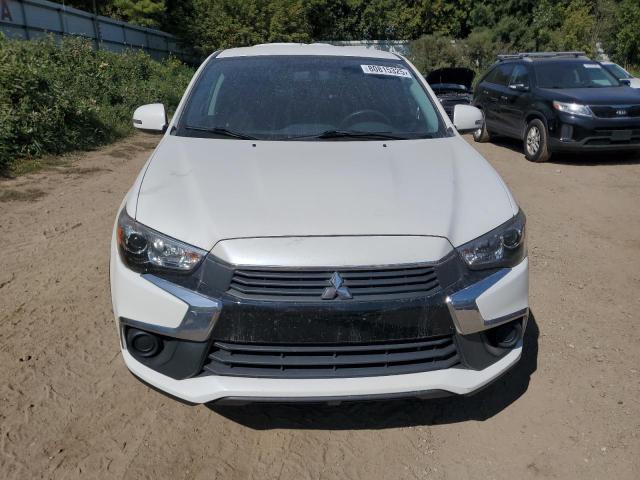 JA4AP3AU1GZ062087 - 2016 MITSUBISHI OUTLANDER ES თეთრი ფოტო 5