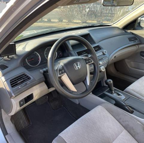 1HGCP2F48AA142771 - 2010 HONDA ACCORD LXP 银色 照片 9