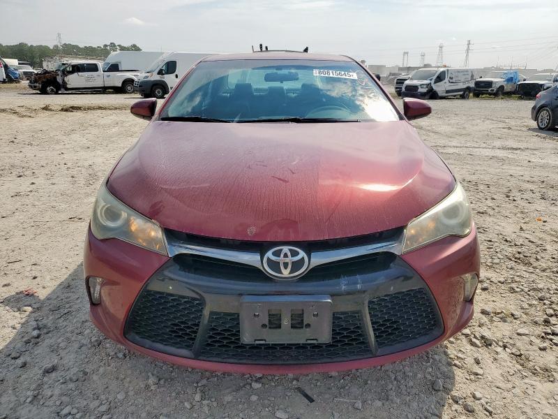 4T1BF1FK5GU604941 - 2016 TOYOTA CAMRY LE RED photo 5