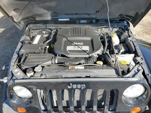 1C4BJWEG4DL691472 - 2013 JEEP WRANGLER U SAHARA 黑色 照片 12