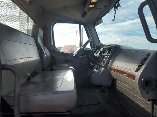 3ALACWDUXDDFF4528 - 2013 FREIGHTLINER M2 106 MEDIUM DUTY WHITE photo 5