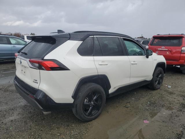 2T3EWRFV8LW076884 - 2020 TOYOTA RAV4 XSE WHITE photo 3