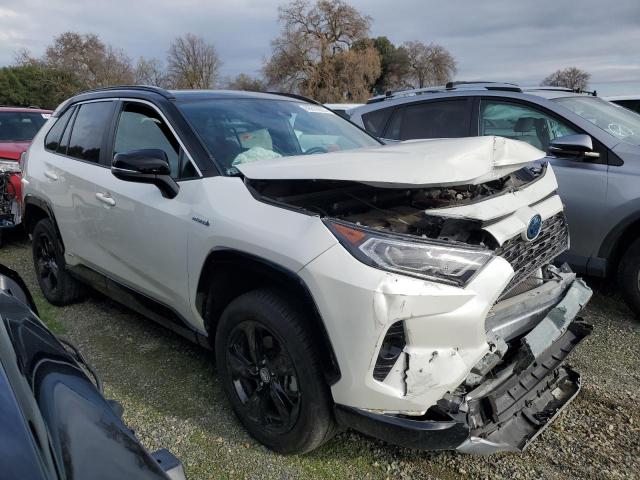 2T3EWRFV8LW076884 - 2020 TOYOTA RAV4 XSE WHITE photo 4