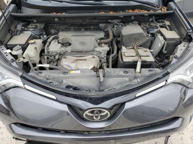 2T3BFREV4JW848623 - 2018 TOYOTA RAV4 LE Gris foto 12