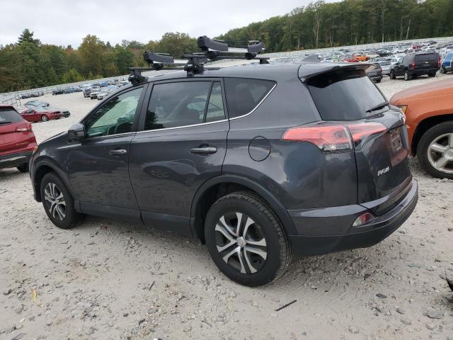 2T3BFREV4JW848623 - 2018 TOYOTA RAV4 LE Gris foto 2