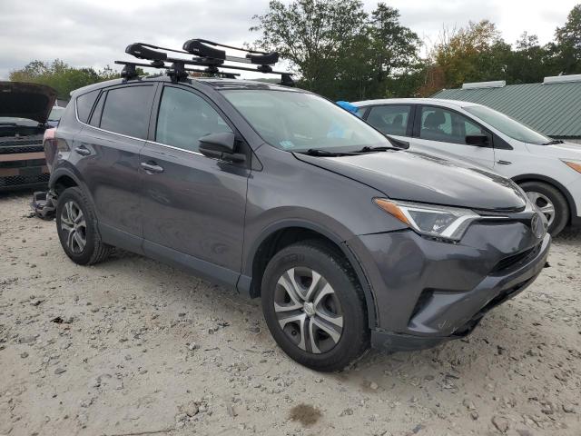 2T3BFREV4JW848623 - 2018 TOYOTA RAV4 LE Gris foto 4