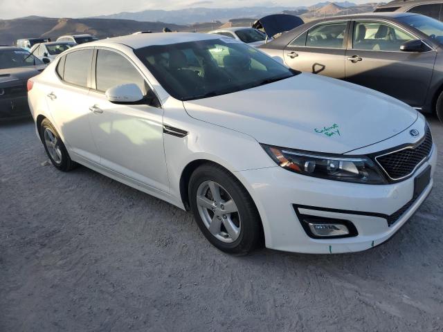 KNAGM4A71F5576808 - 2015 KIA OPTIMA LX WHITE photo 4