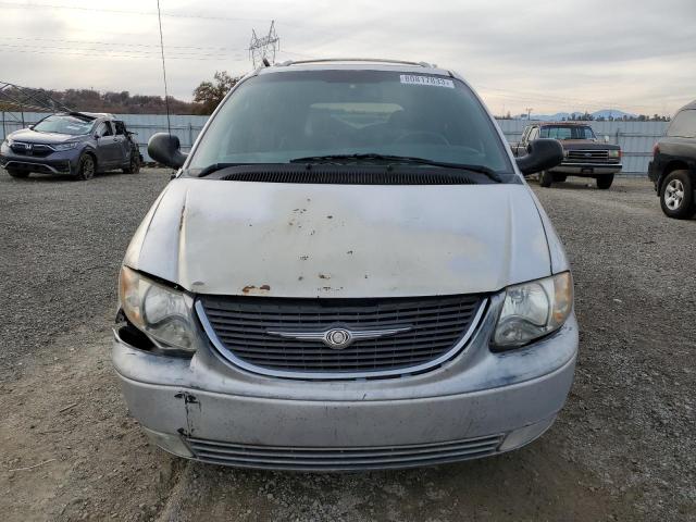 2C8GT64L83R104063 - 2003 CHRYSLER TOWN & COU LIMITED SILVER photo 5