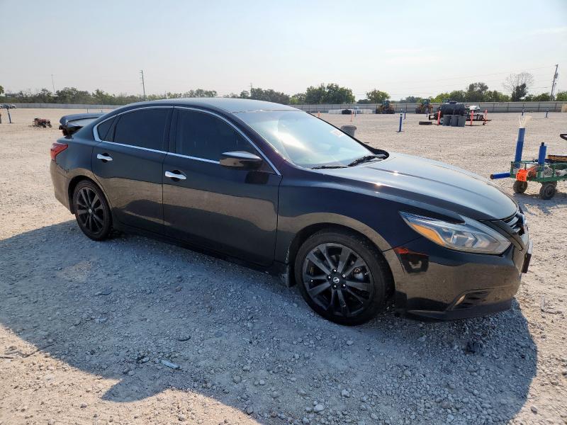 1N4AL3AP1JC278274 - 2018 NISSAN ALTIMA 2.5 BLACK photo 4