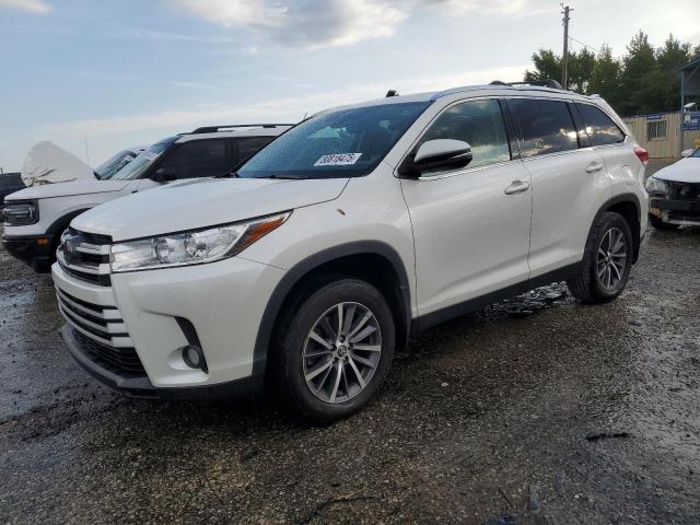 2019 TOYOTA HIGHLANDER SE, 