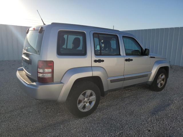 1J4PN2GK1BW556850 - 2011 JEEP LIBERTY SPORT 银色 照片 3
