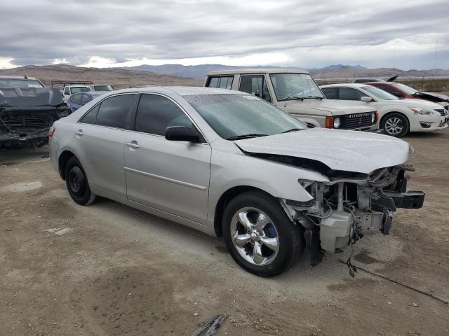 4T1BE46KX9U349792 - 2009 TOYOTA CAMRY BASE SILVER photo 4