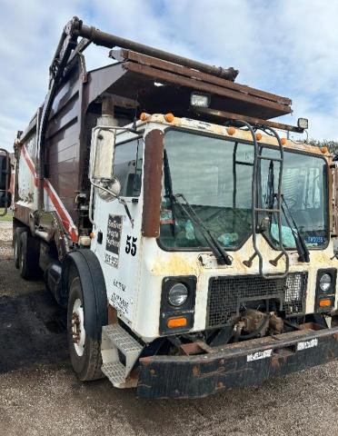 2003 MACK 600 MR600, null