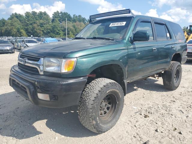 2001 TOYOTA 4RUNNER SR5, 