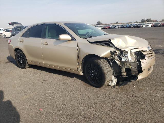 4T4BF3EK4BR106256 - 2011 TOYOTA CAMRY BASE CREAM photo 4