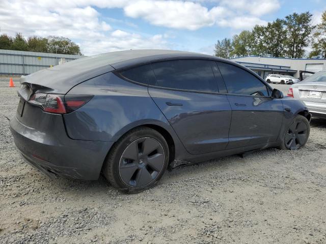 5YJ3E1EA6PF430438 - 2023 TESLA MODEL 3 GRAY photo 3