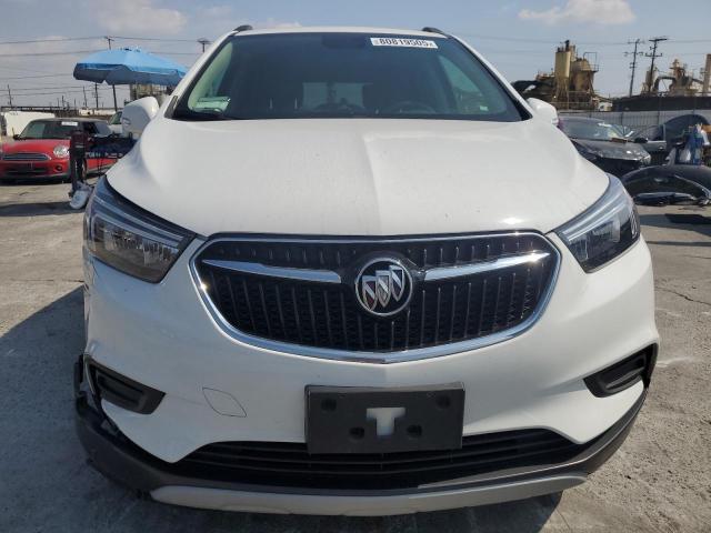 KL4CJASB0JB597343 - 2018 BUICK ENCORE PREFERRED თეთრი ფოტო 5
