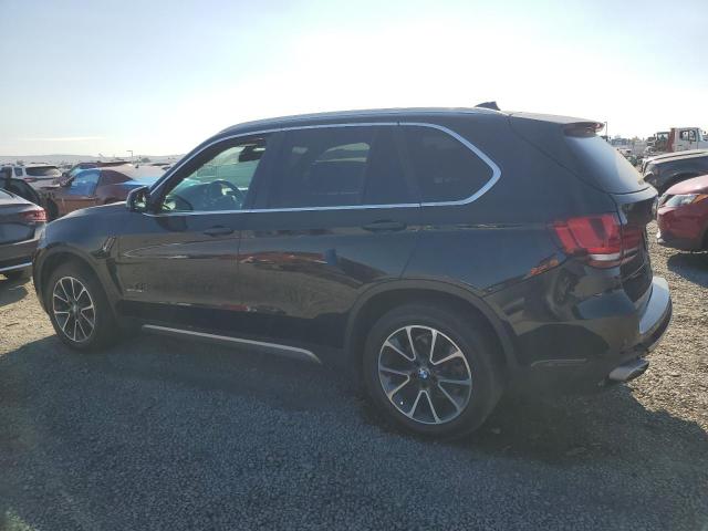 5UXKR2C56J0Z21737 - 2018 BMW X5 SDRIVE35I BLACK photo 2