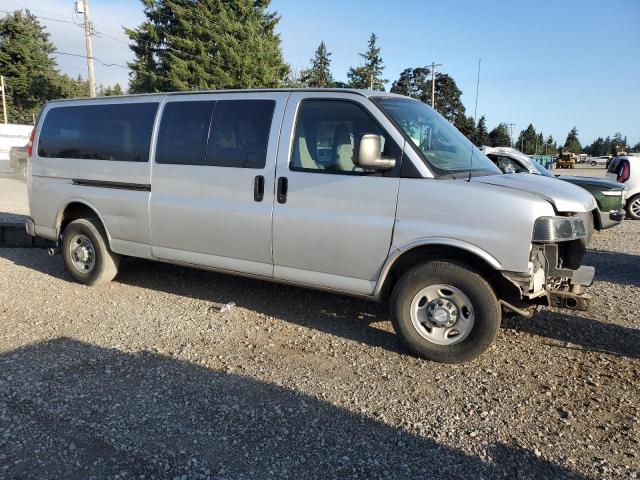 1GAZGPFG3H1108188 - 2017 CHEVROLET EXPRESS G3 LT Gümüş foto 4