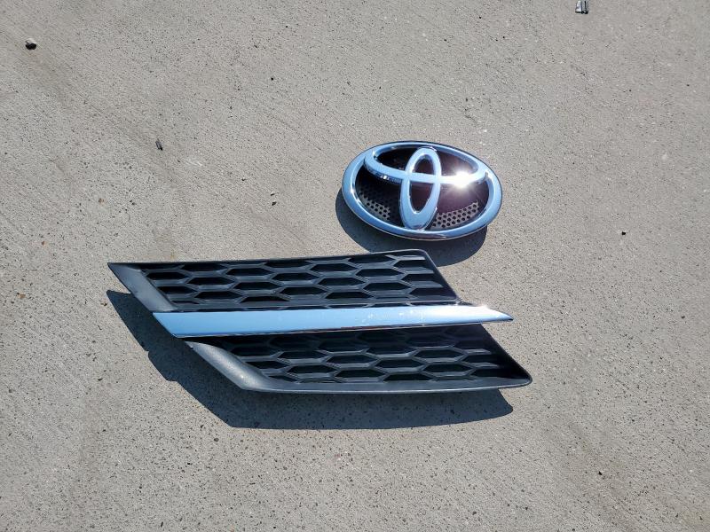 JTMBFREV1FD124196 - 2015 TOYOTA RAV4 LE 金色 照片 13