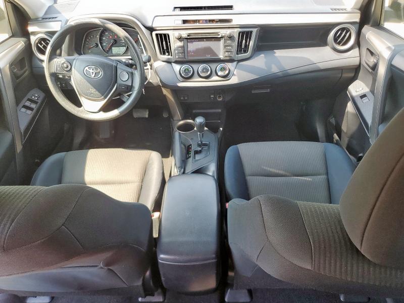 JTMBFREV1FD124196 - 2015 TOYOTA RAV4 LE 金色 照片 8