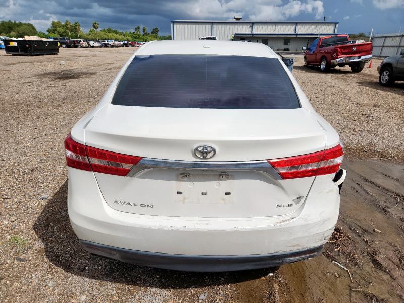 4T1BK1EB5DU032410 - 2013 TOYOTA AVALON BASE Blanco foto 6