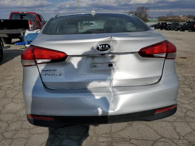 3KPFL4A77HE069727 - 2017 KIA FORTE LX SILVER photo 6