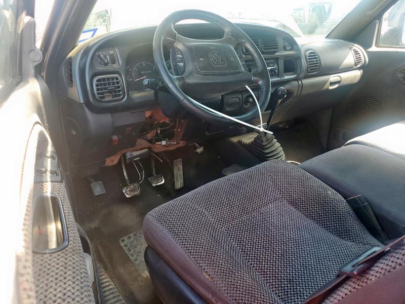 1B7MC33751J556612 - 2001 DODGE RAM 3500 黑色 照片 8