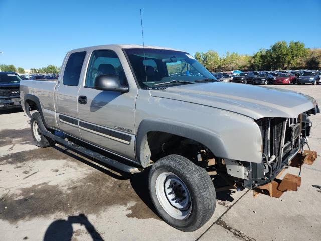 1GCHC29U44E386961 - 2004 CHEVROLET SILVERADO C2500 HEAVY DUTY TAN photo 4