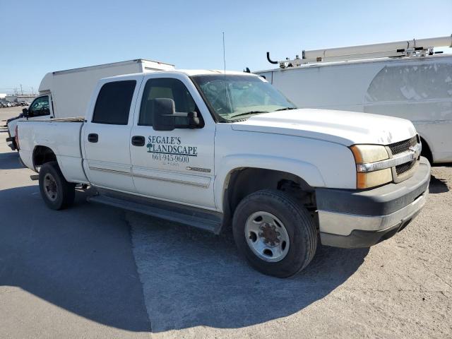1GCHC23UX6F127977 - 2006 CHEVROLET SILVERADO C2500 HEAVY DUTY WHITE photo 4