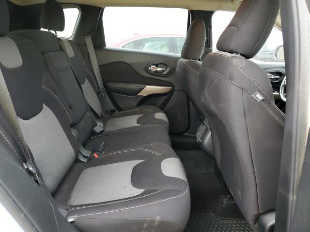 1C4PJMCX0JD508913 - 2018 JEEP CHEROKEE LATITUDE 白色 照片 11