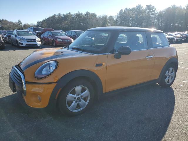 WMWXP5C32H3C64165 - 2017 MINI COOPER ORANGE photo 1