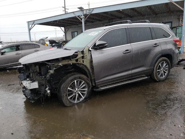 2017 TOYOTA HIGHLANDER SE, 