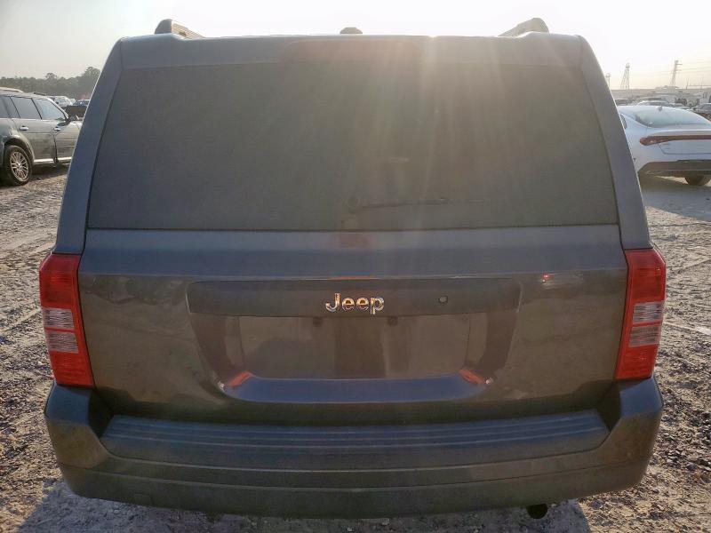 1C4NJPBB2GD583362 - 2016 JEEP PATRIOT SPORT 灰色 照片 6