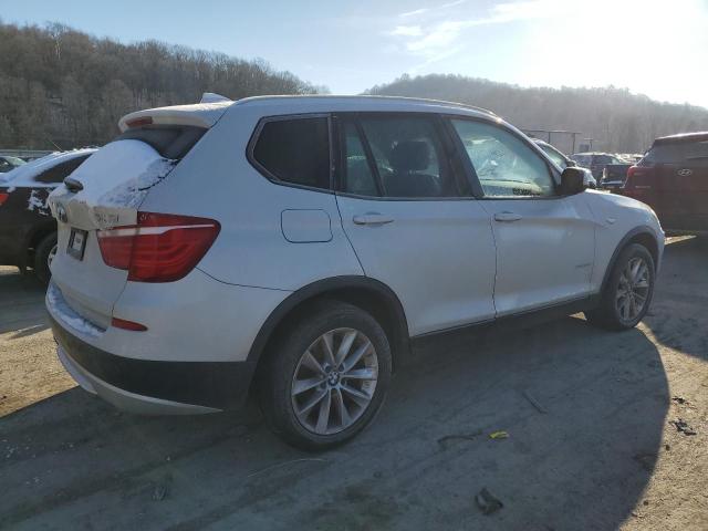 5UXWX9C5XE0D14376 - 2014 BMW X3 XDRIVE28I SILVER photo 3