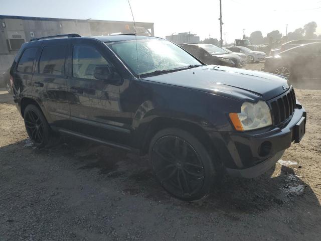 1J8GS48KX7C516373 - 2007 JEEP GRAND CHER LAREDO BLACK photo 4