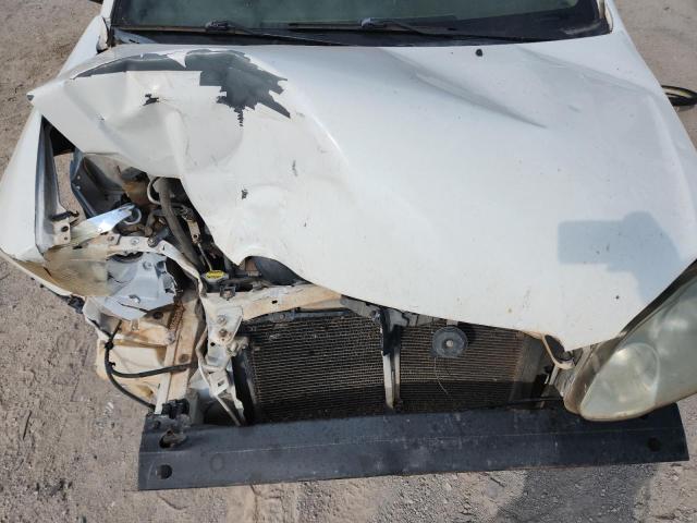 1NXBR32E43Z174509 - 2003 TOYOTA COROLLA CE WHITE photo 11