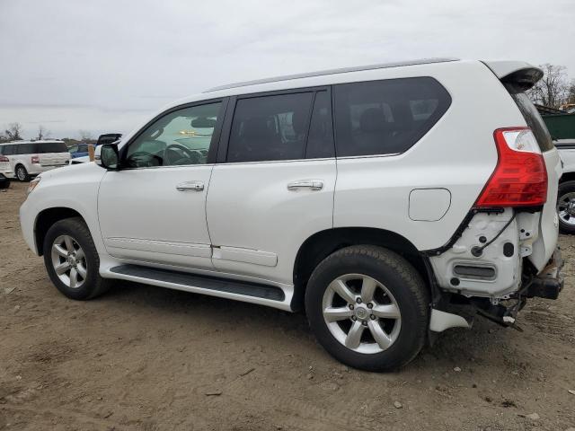 JTJBM7FX0D5060831 - 2013 LEXUS GX 460 WHITE photo 2