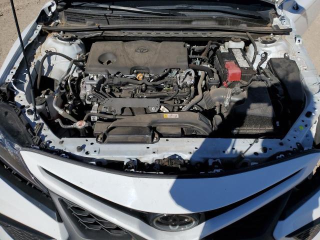 4T1G11AKXPU745693 - 2023 TOYOTA CAMRY SE NIGHT SHADE WHITE photo 11